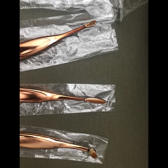 Paddle Eyeshadow brush BUNDLE - Picture 2 of 3